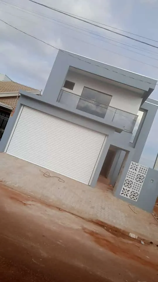 instalação de porta de enrolar automática para comércios indústrias e residências