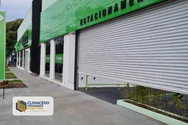 instalacao tecnica especializada porta de enrolar automatica